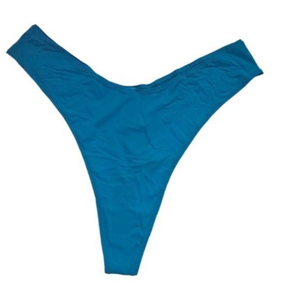 SKIMS‎ V CUT PANTY NWT